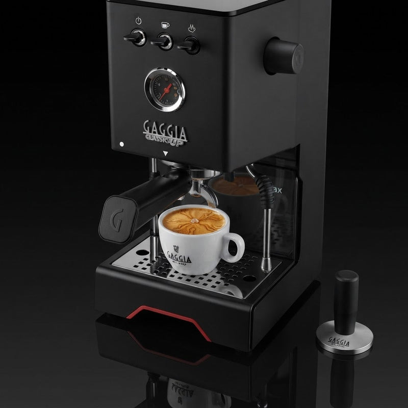 Como a pressão da bomba rotativa afeta o corpo do espresso